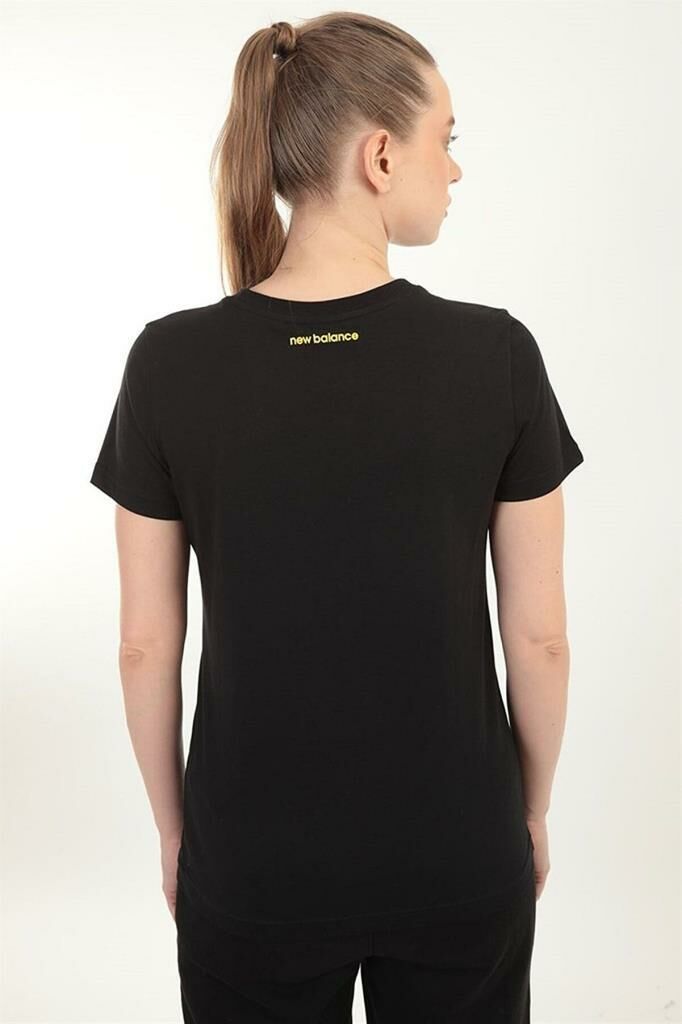 New Balance Womens Tee WPT030-BK Kadın Tişört